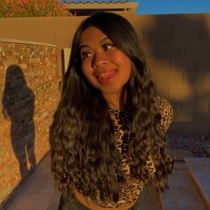 Meet your Posher, Kiana